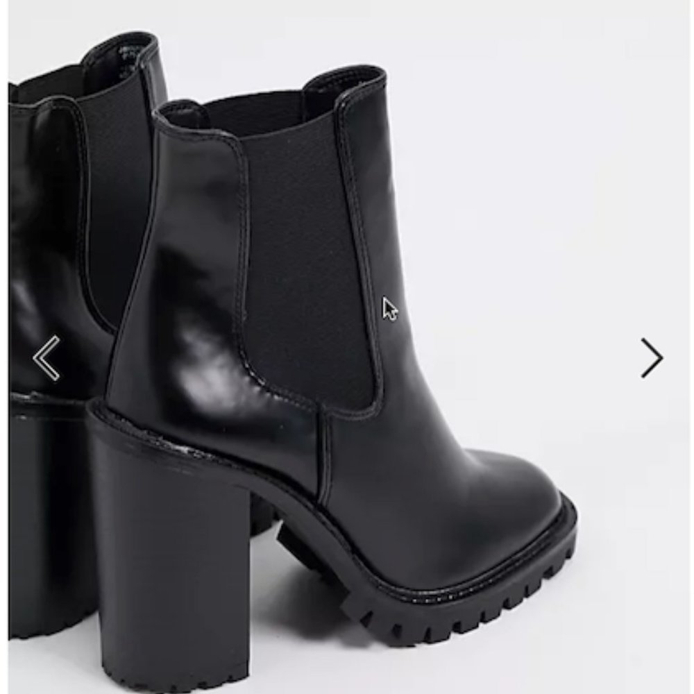 ASOS DESIGN Wide Fit Expect high heeled chunky chelsea boots in black - Picture 2 of 16